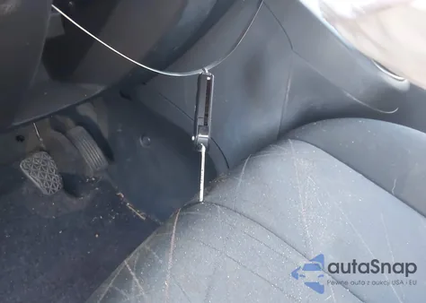 2013 Mazda Mazda2 Sport из США, поврежденный, VIN JM1DE1KZ9D0163501